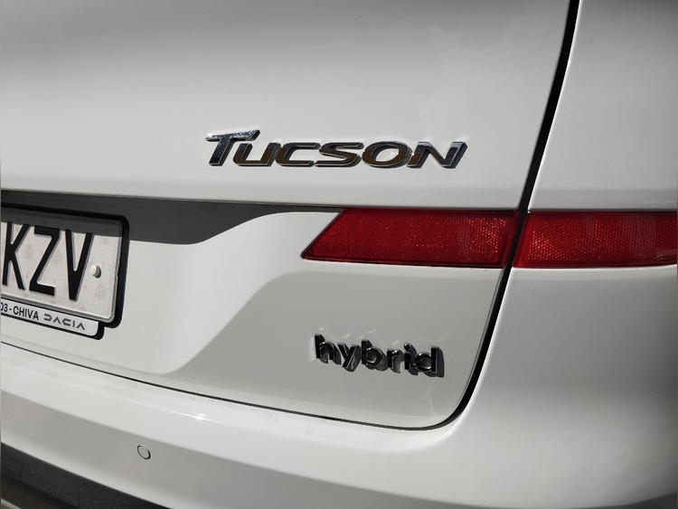 Hyundai Tucson 1.6 CRDI 85kW 116CV 48V SLE 4X2 5p. foto 11