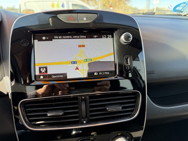 Renault Clio Business TCe GLP foto 14