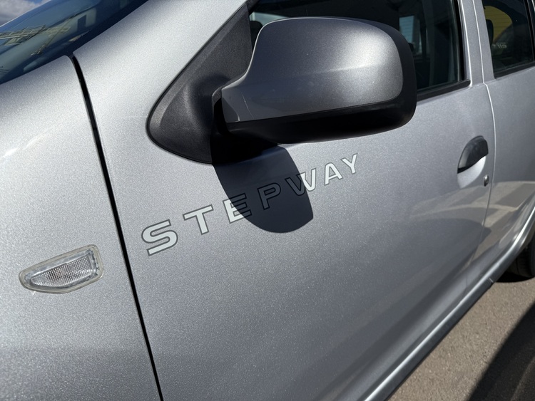 Dacia Sandero Stepway TCE 90cv GASOLINA foto 26
