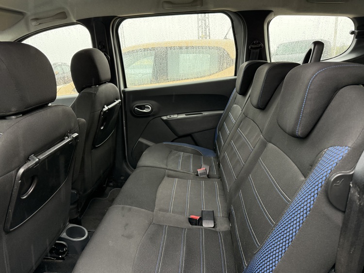 Dacia Lodgy Stepway Comfort TCe 7Pl GPF foto 7
