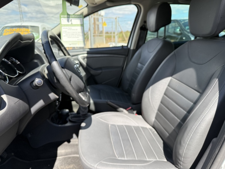 Dacia Duster Laureate TCE 4X2 EU6 foto 15