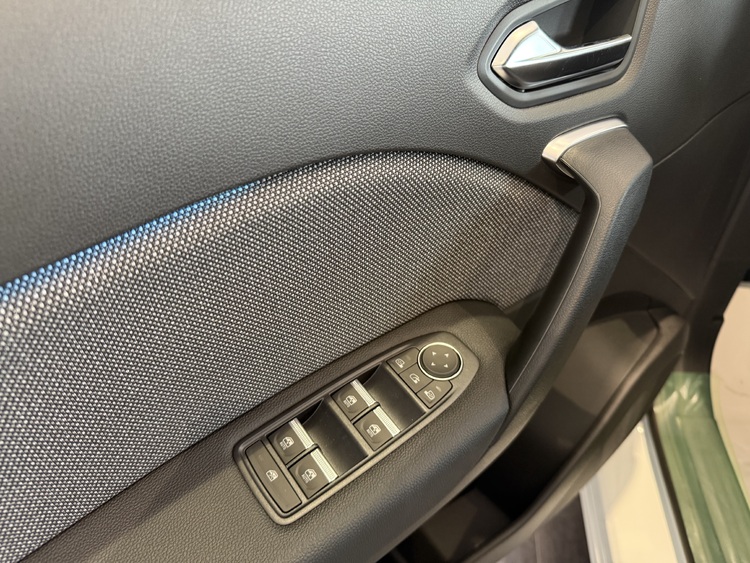 Renault Captur E-TECH FULL HYBRID techno ETech full hybr.105kW145CV foto 8