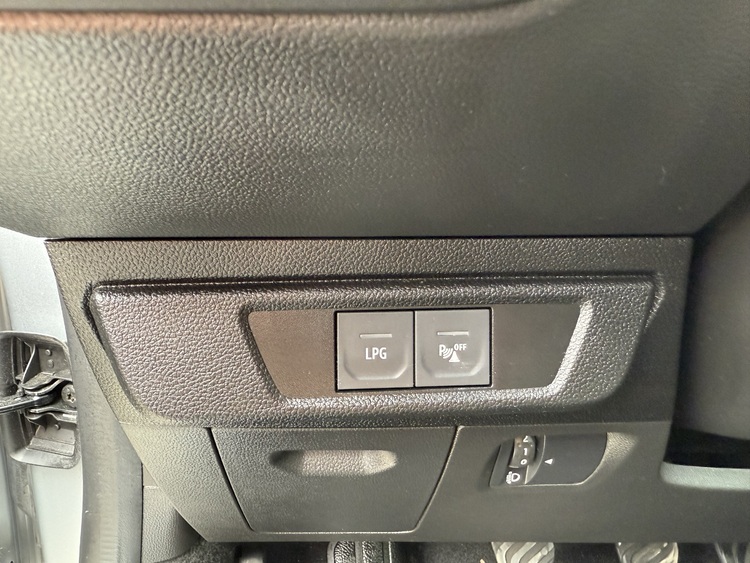 Dacia Sandero Stepway Essential ECOG 100cv foto 13