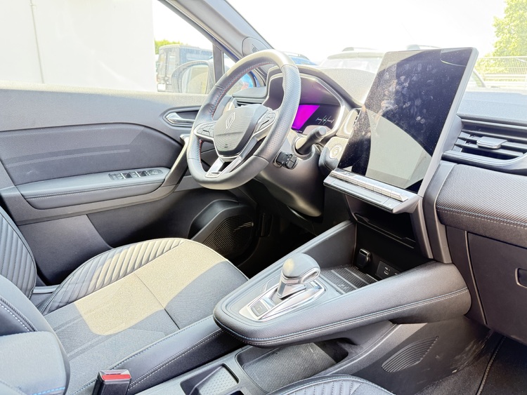 Renault Symbioz Esprit Alpine ETech 145cv. foto 9