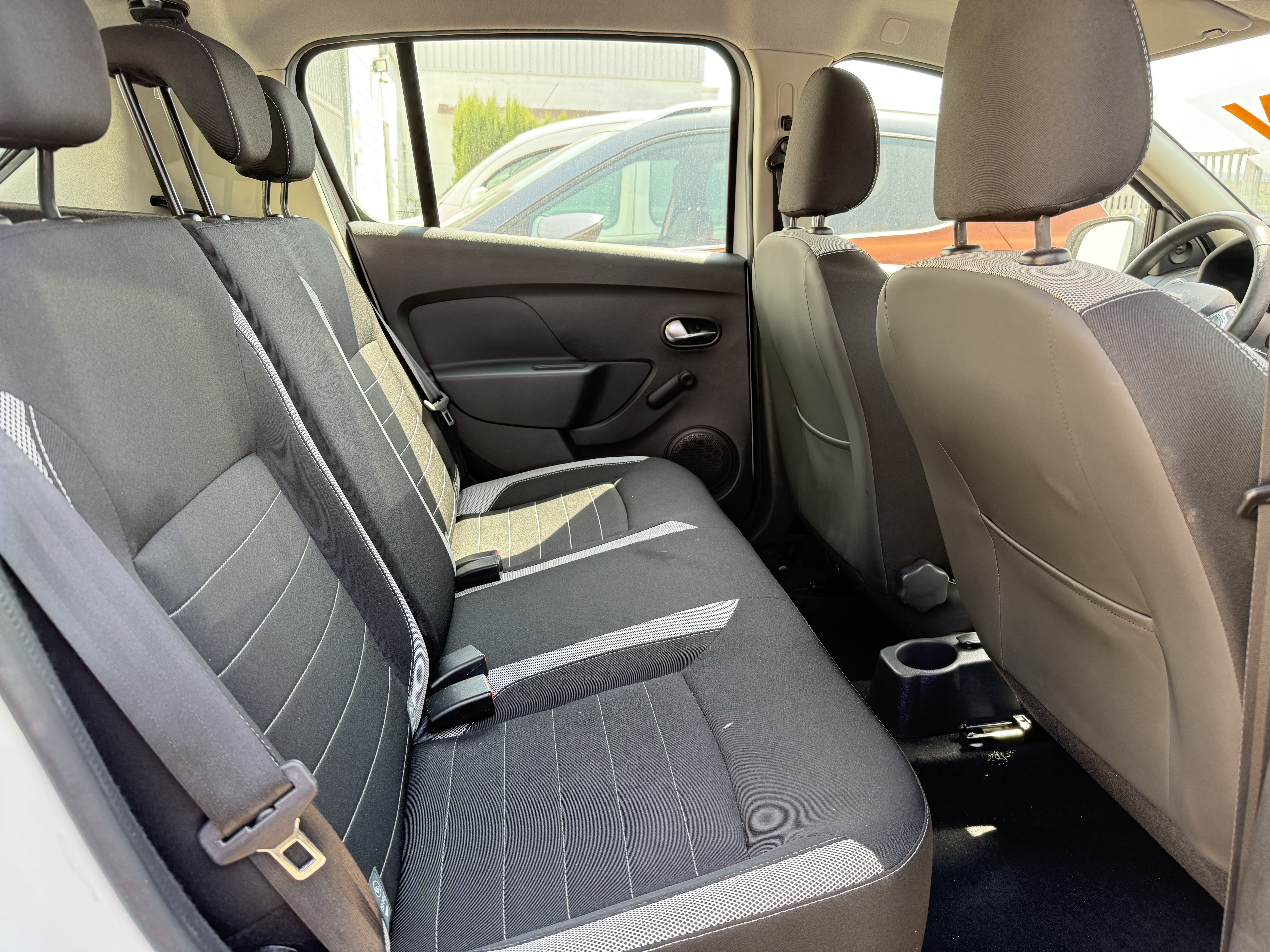 Dacia Sandero Stepway Essential TCE GLP foto 14