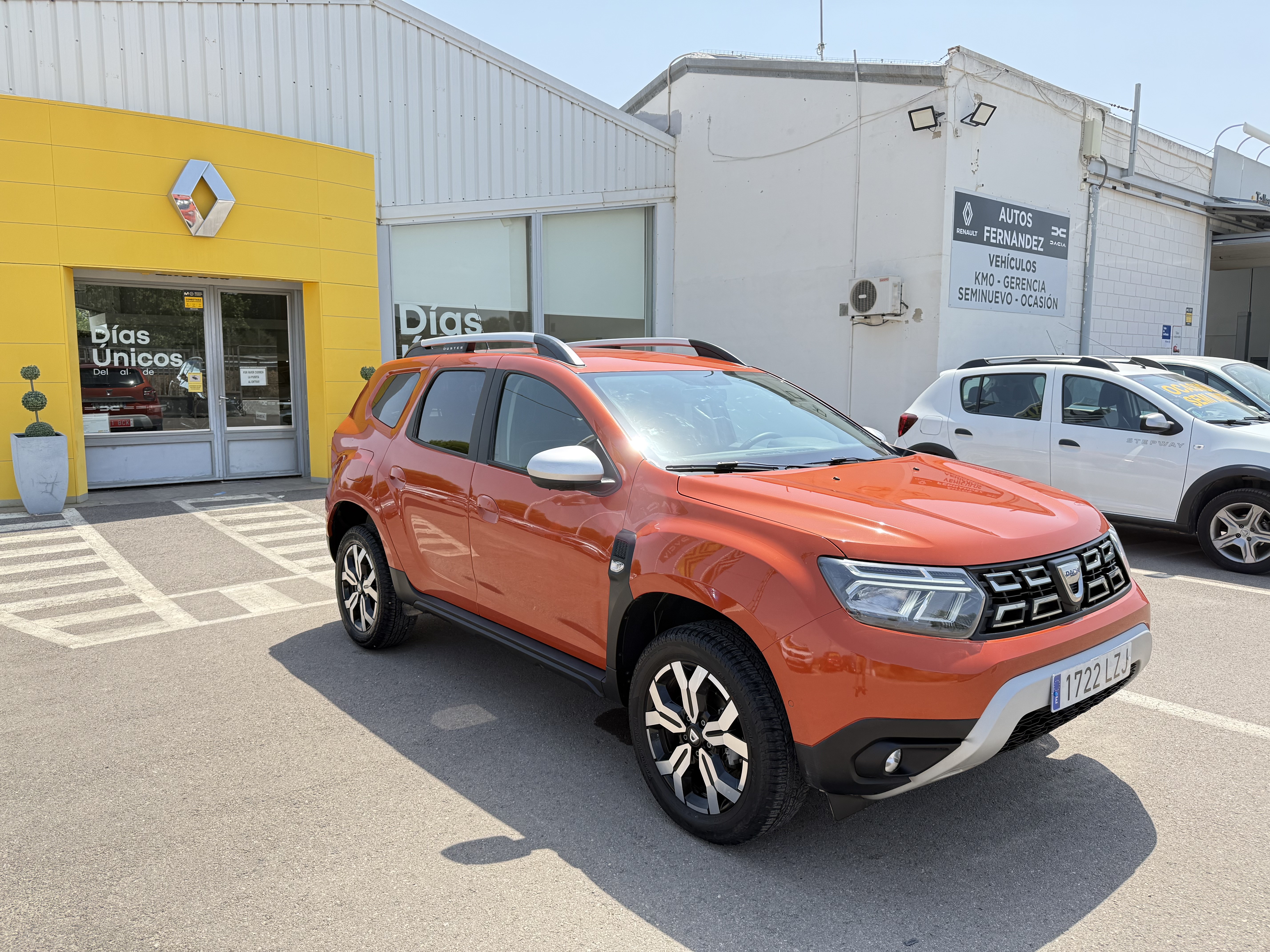 Dacia Duster Prestige TCE 4X2 EDC - AUTOMATICO - foto 2