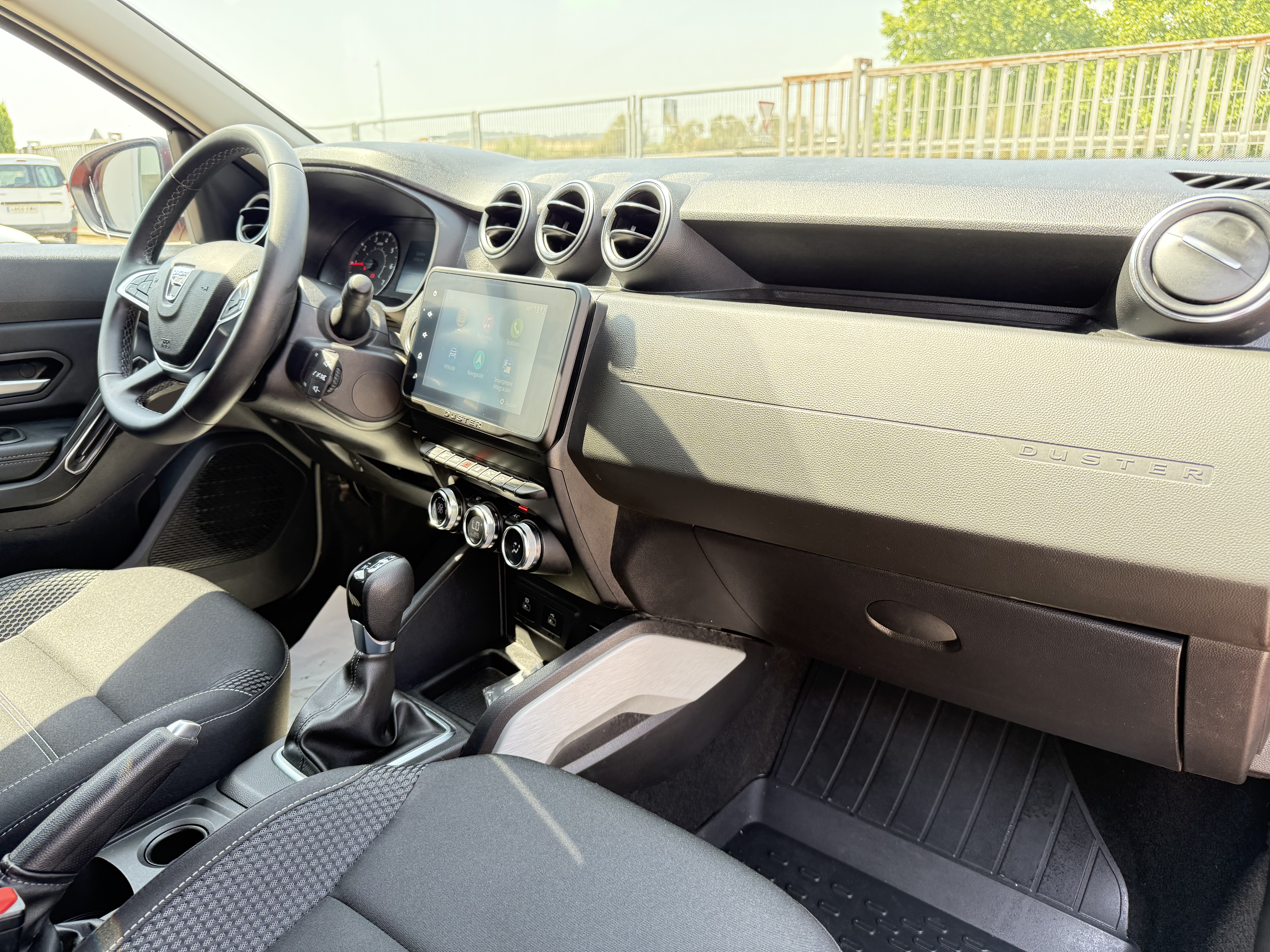 Dacia Duster Prestige TCE 4X2 EDC - AUTOMATICO - foto 21