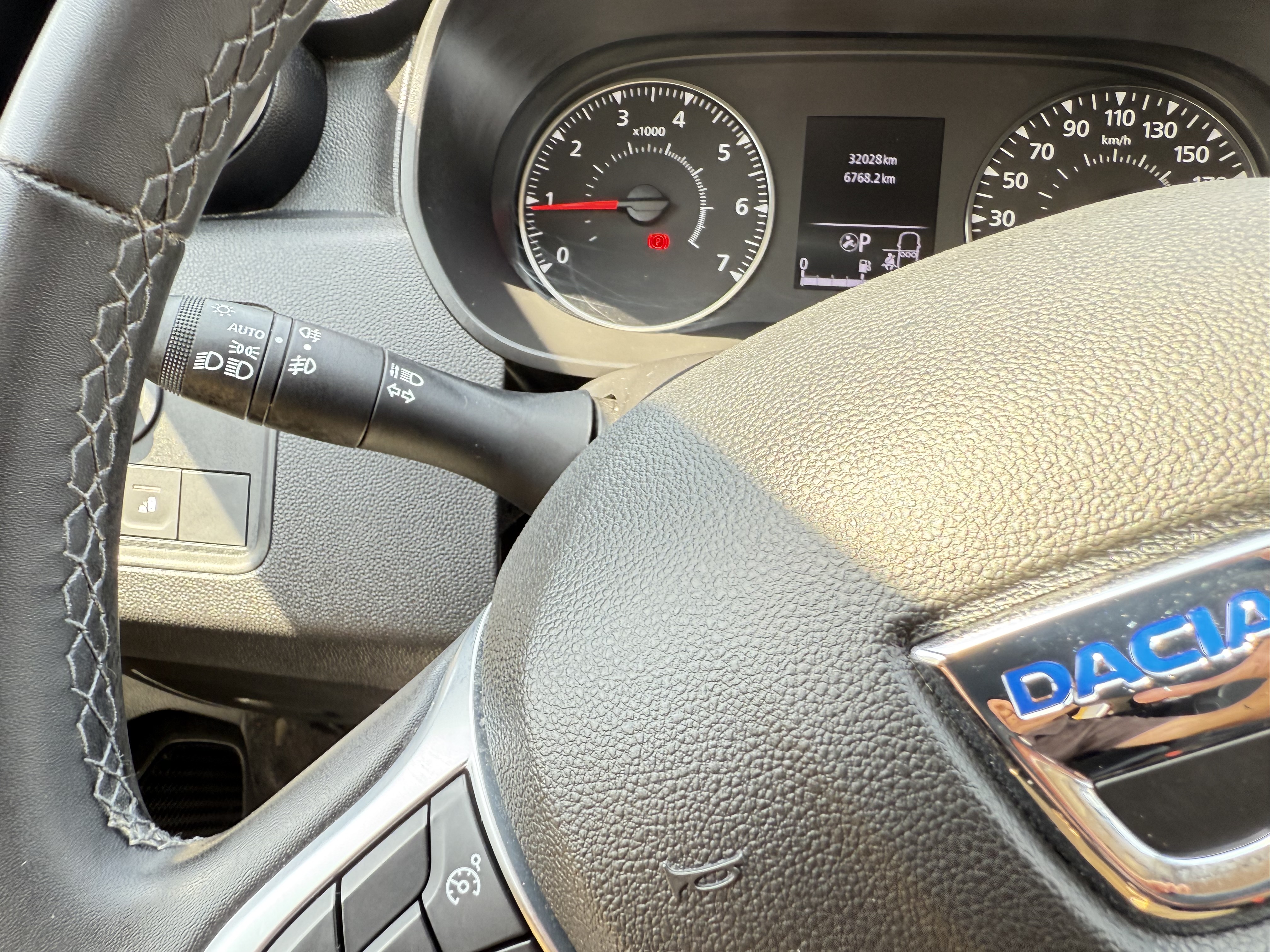 Dacia Duster Prestige TCE 4X2 EDC - AUTOMATICO - foto 26