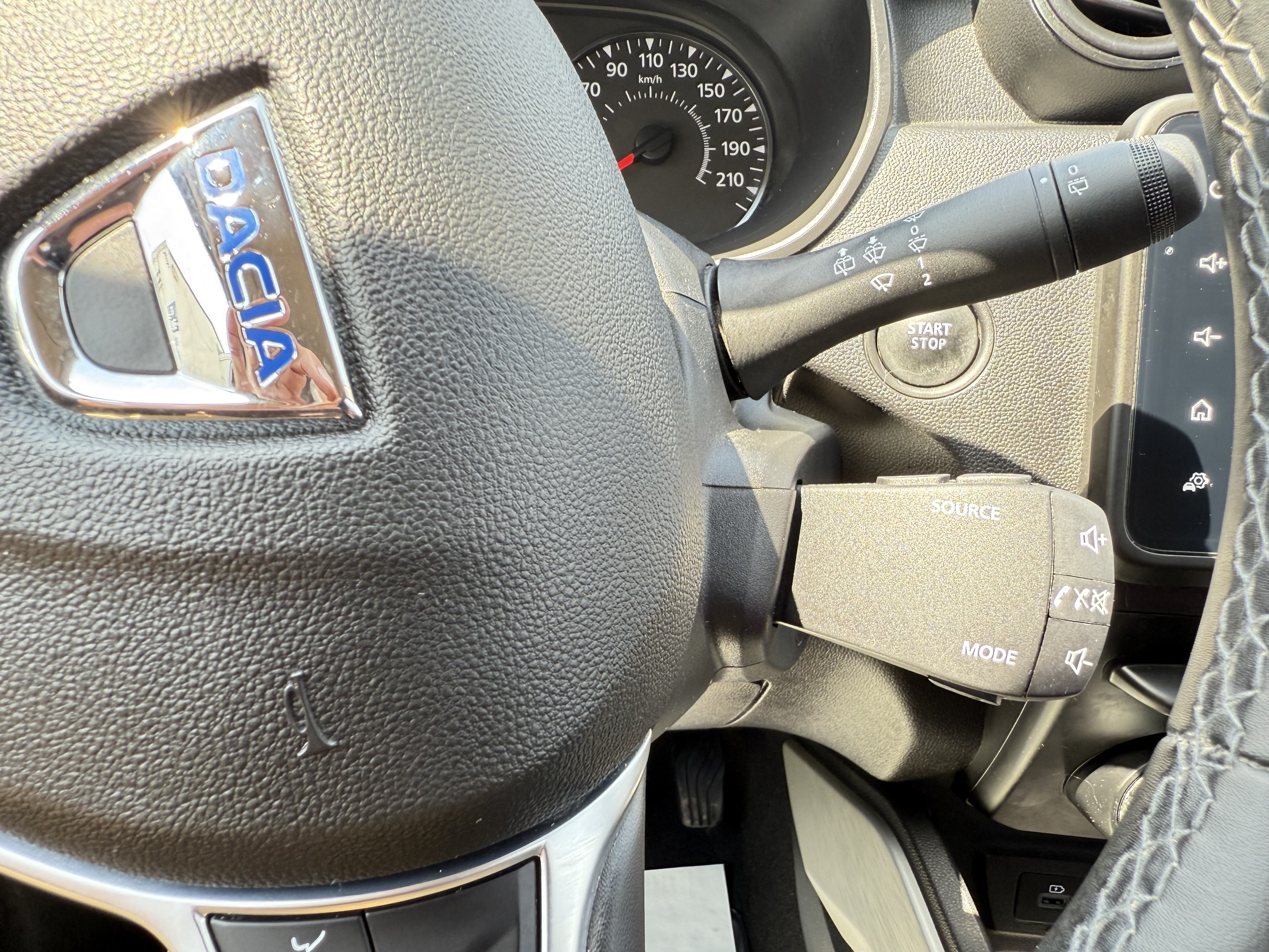 Dacia Duster Prestige TCE 4X2 EDC - AUTOMATICO - foto 27