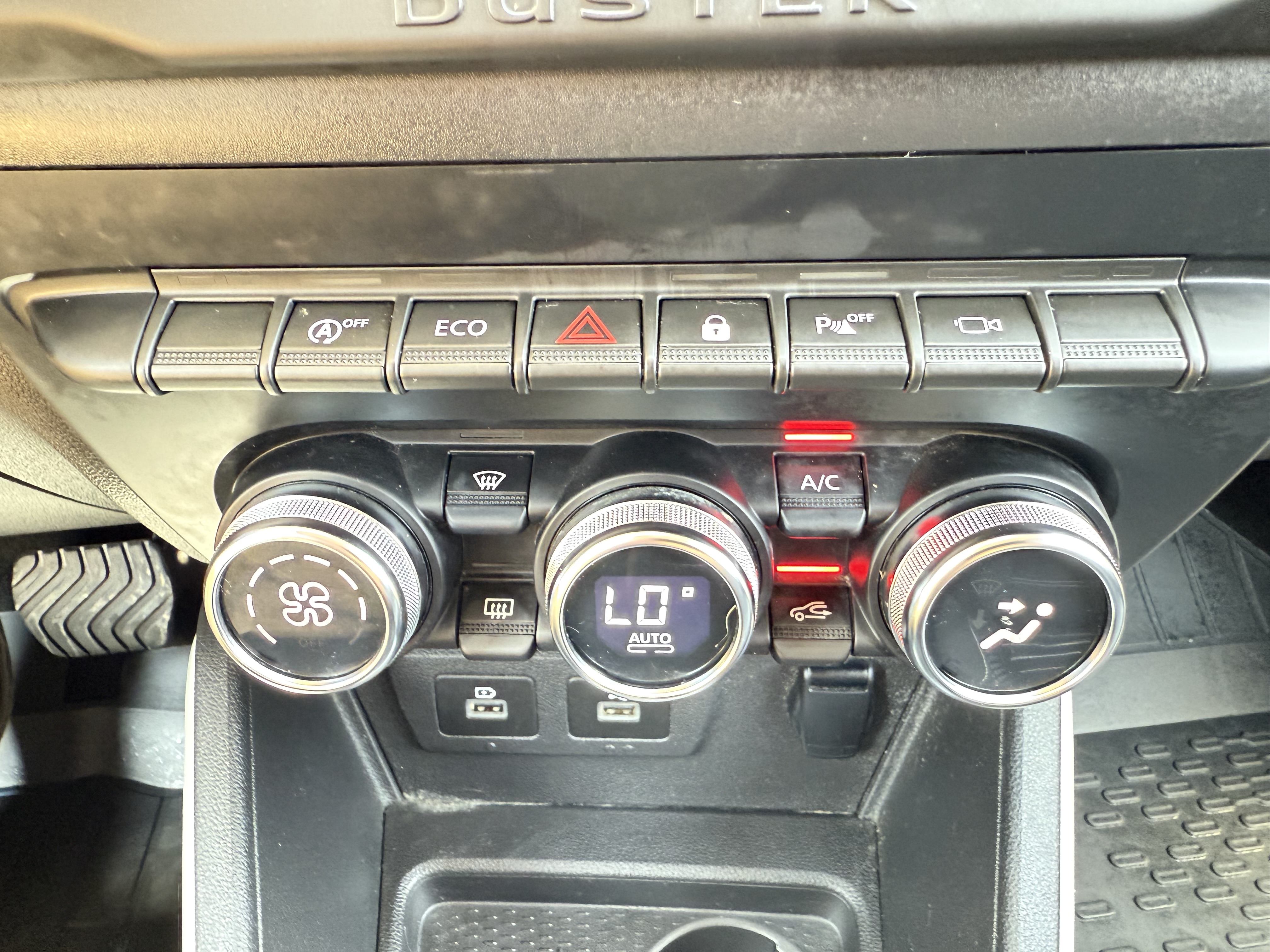 Dacia Duster Prestige TCE 4X2 EDC - AUTOMATICO - foto 37