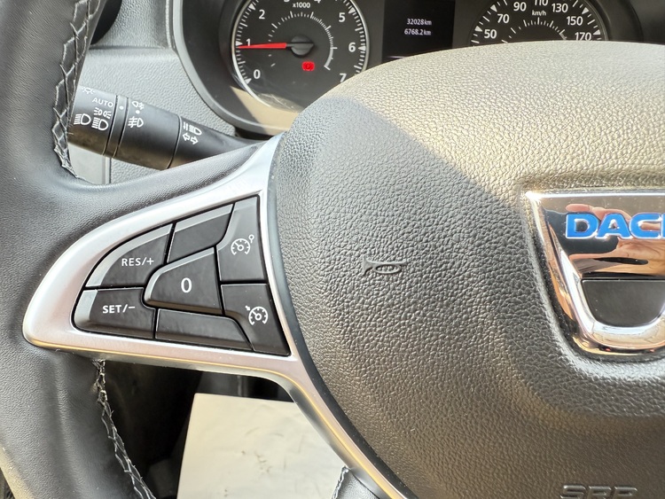 Dacia Duster  Prestige TCE 4X2 EDC - AUTOMATICO - foto 24