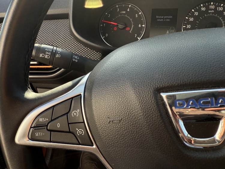 Dacia Sandero Comfort ECO GLP-GASOLINA- foto 19