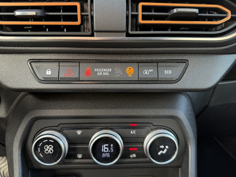 Dacia Sandero Comfort ECO GLP-GASOLINA- foto 22
