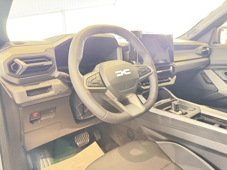 Dacia BIGSTER Journey HYBRID 4x2 foto 17