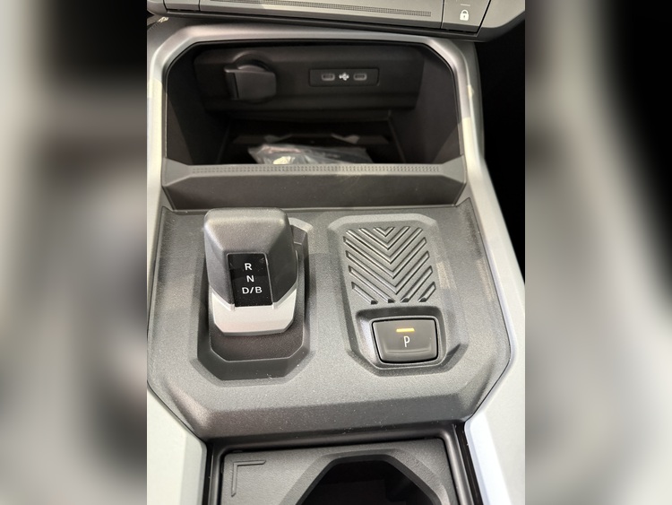 Dacia BIGSTER Journey HYBRID 4x2 foto 24