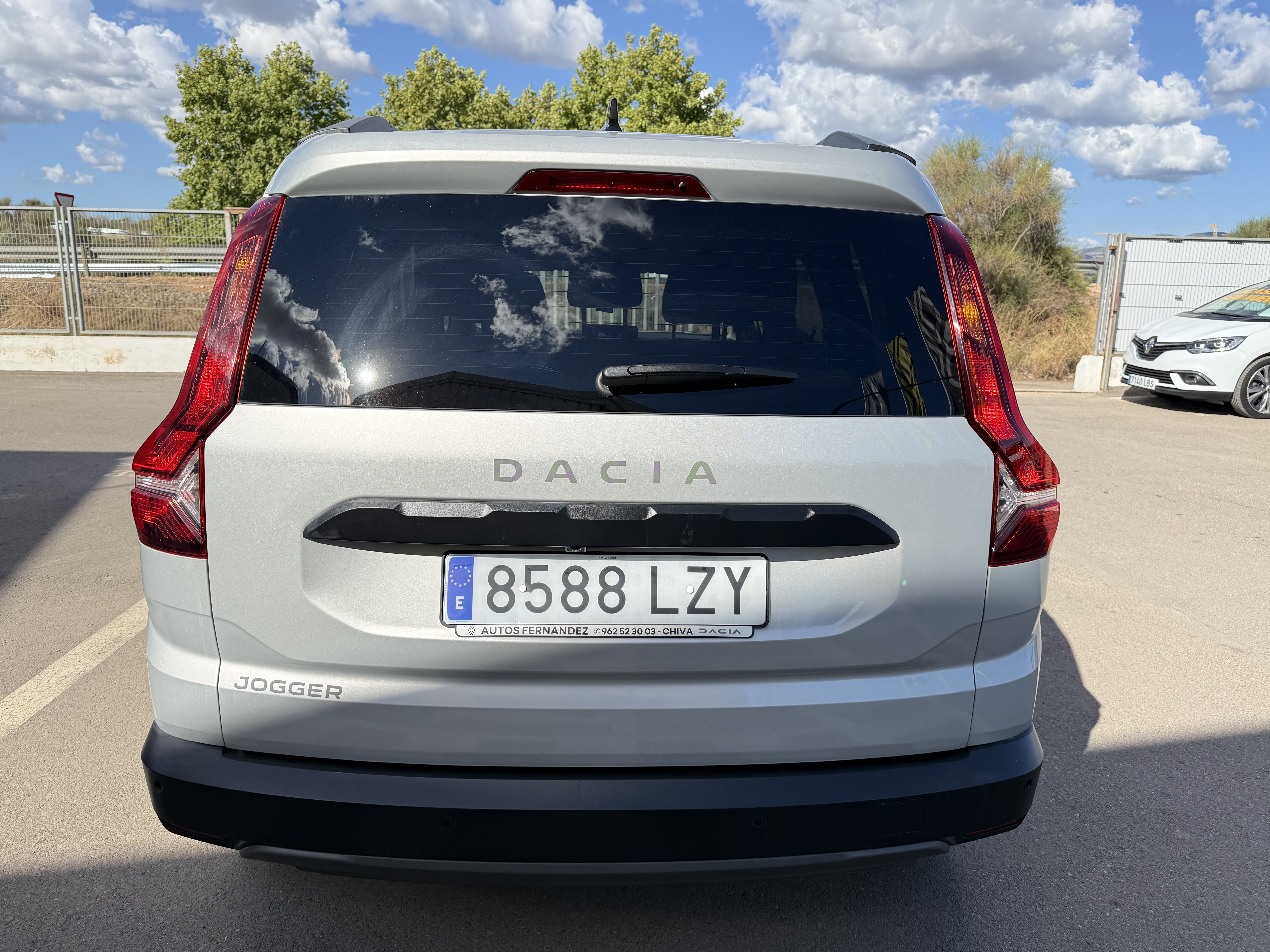 Dacia Jogger S.L Extreme TCe 7 plazas 110 cv. GASOLINA miniatura 7
