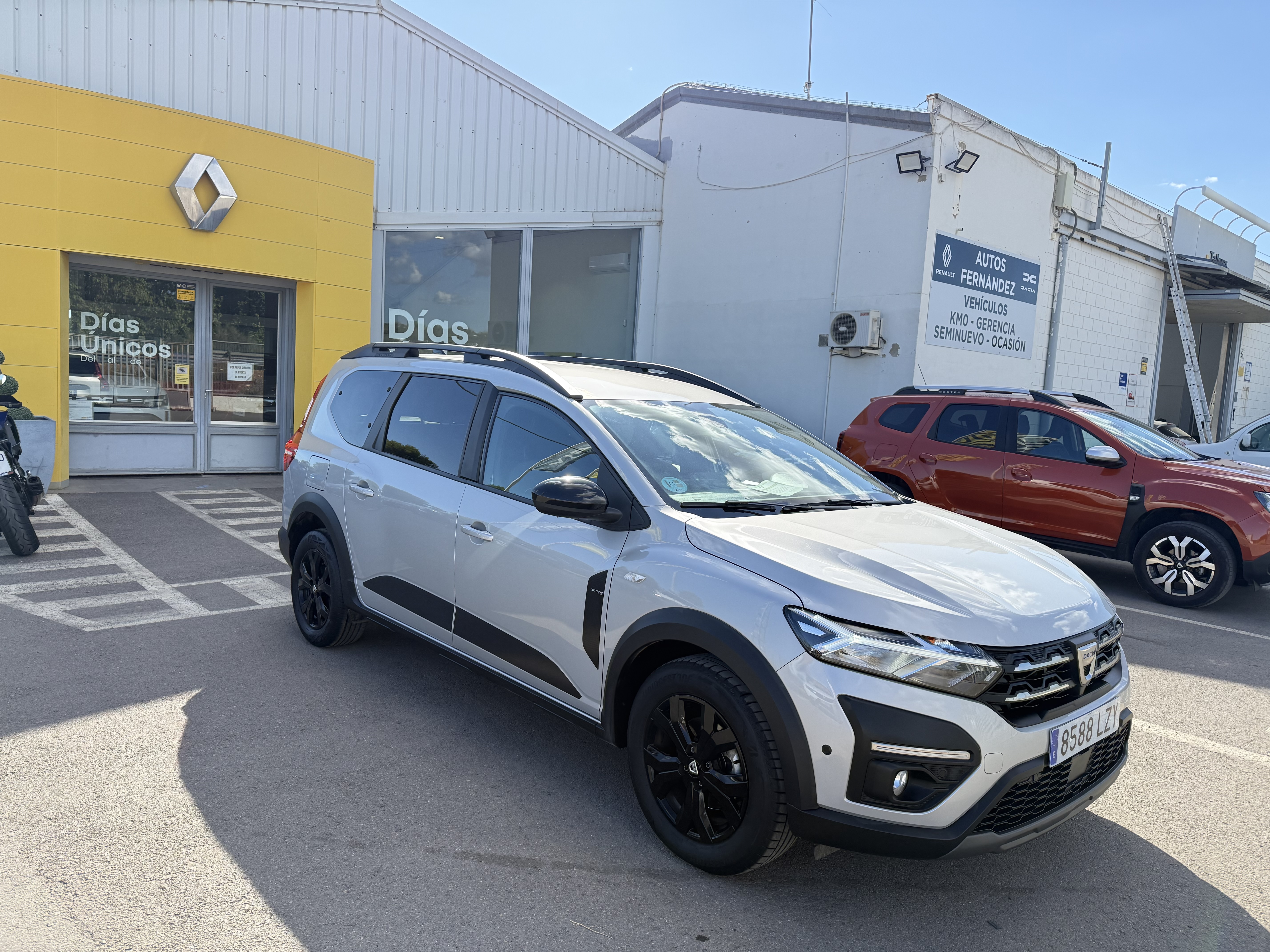 Dacia Jogger S.L Extreme TCe 7 plazas 110 cv. GASOLINA foto 2