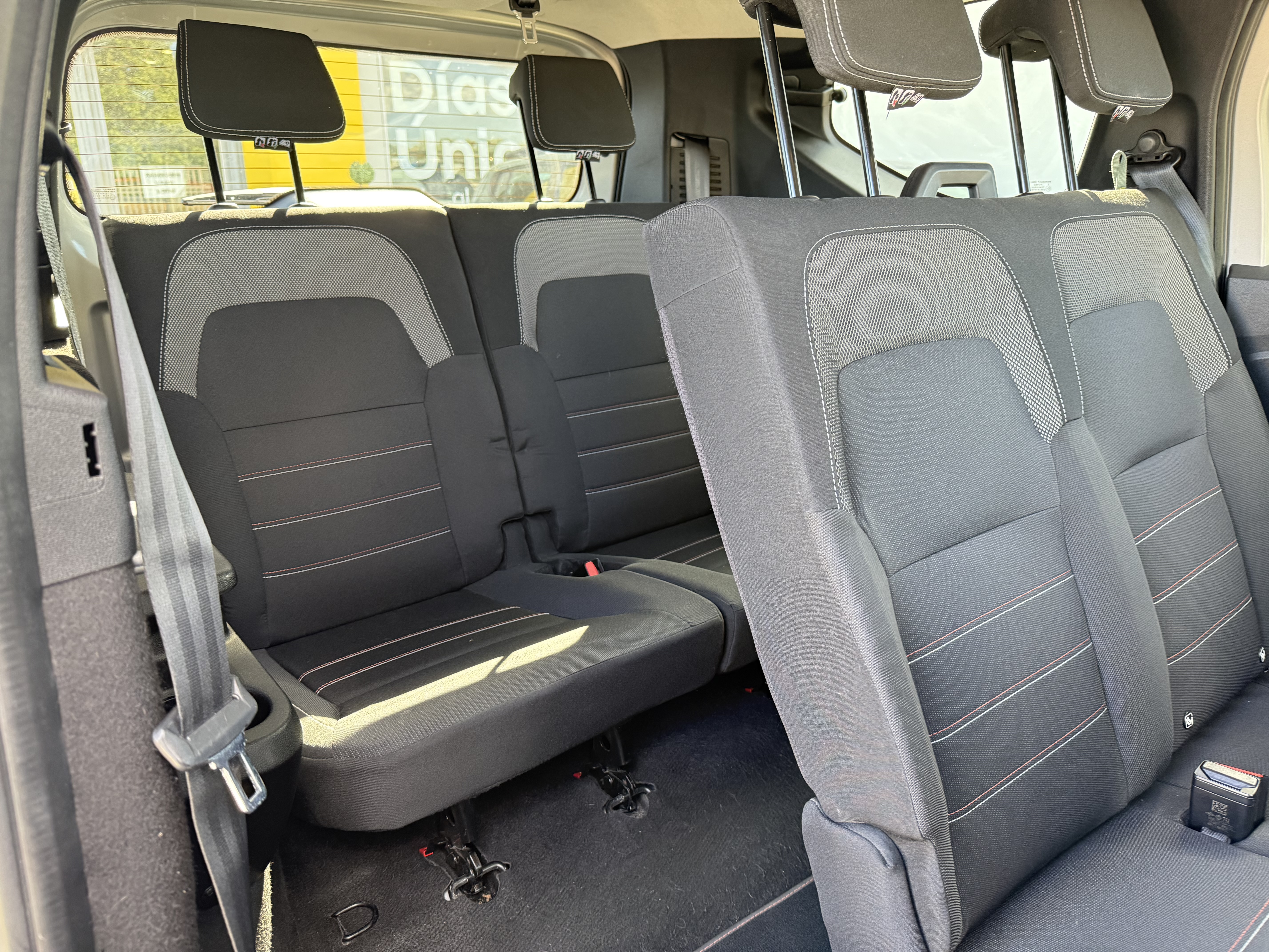 Dacia Jogger S.L Extreme TCe 7 plazas 110 cv. GASOLINA foto 17