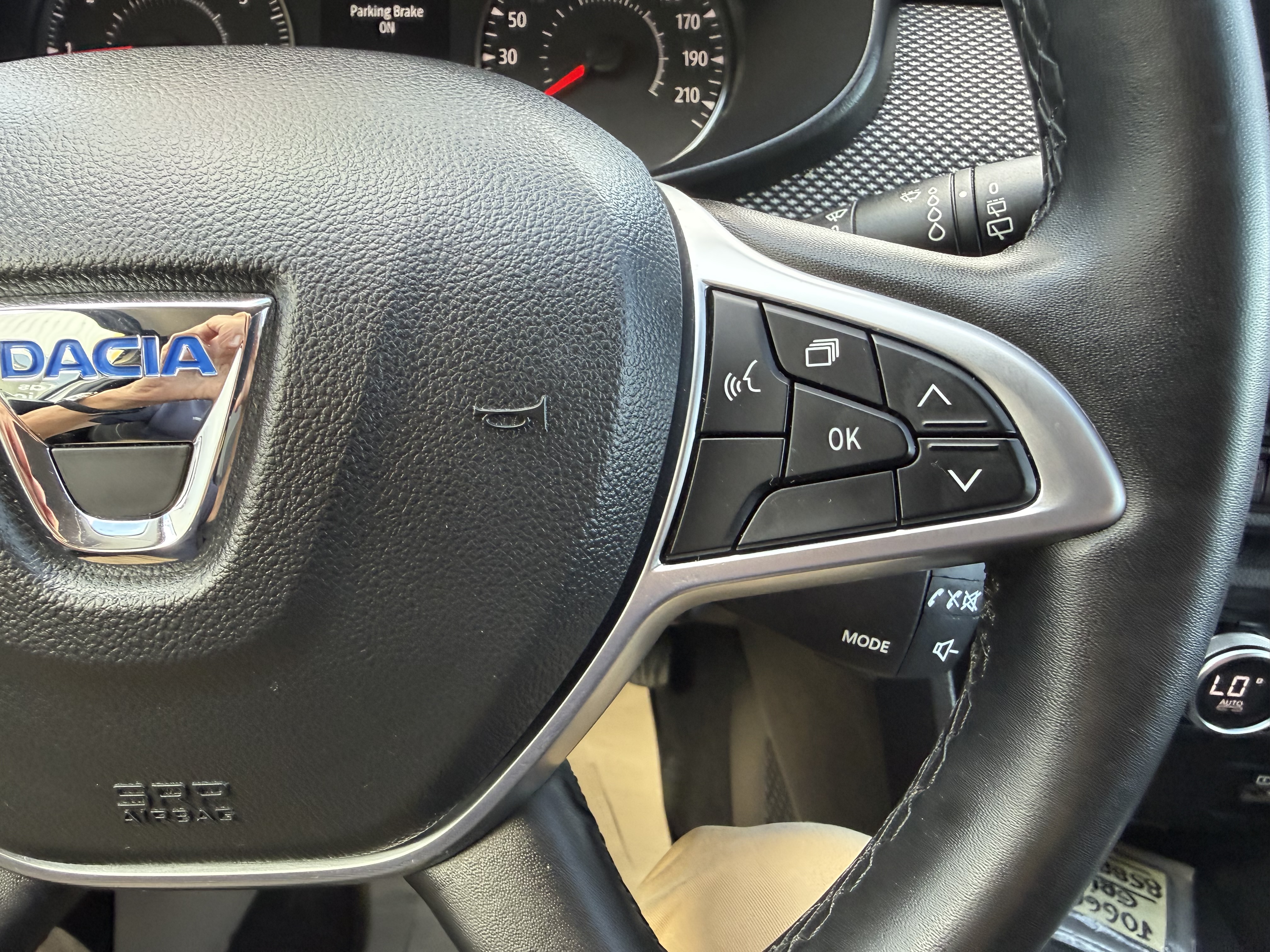 Dacia Jogger S.L Extreme TCe 7 plazas 110 cv. GASOLINA foto 22