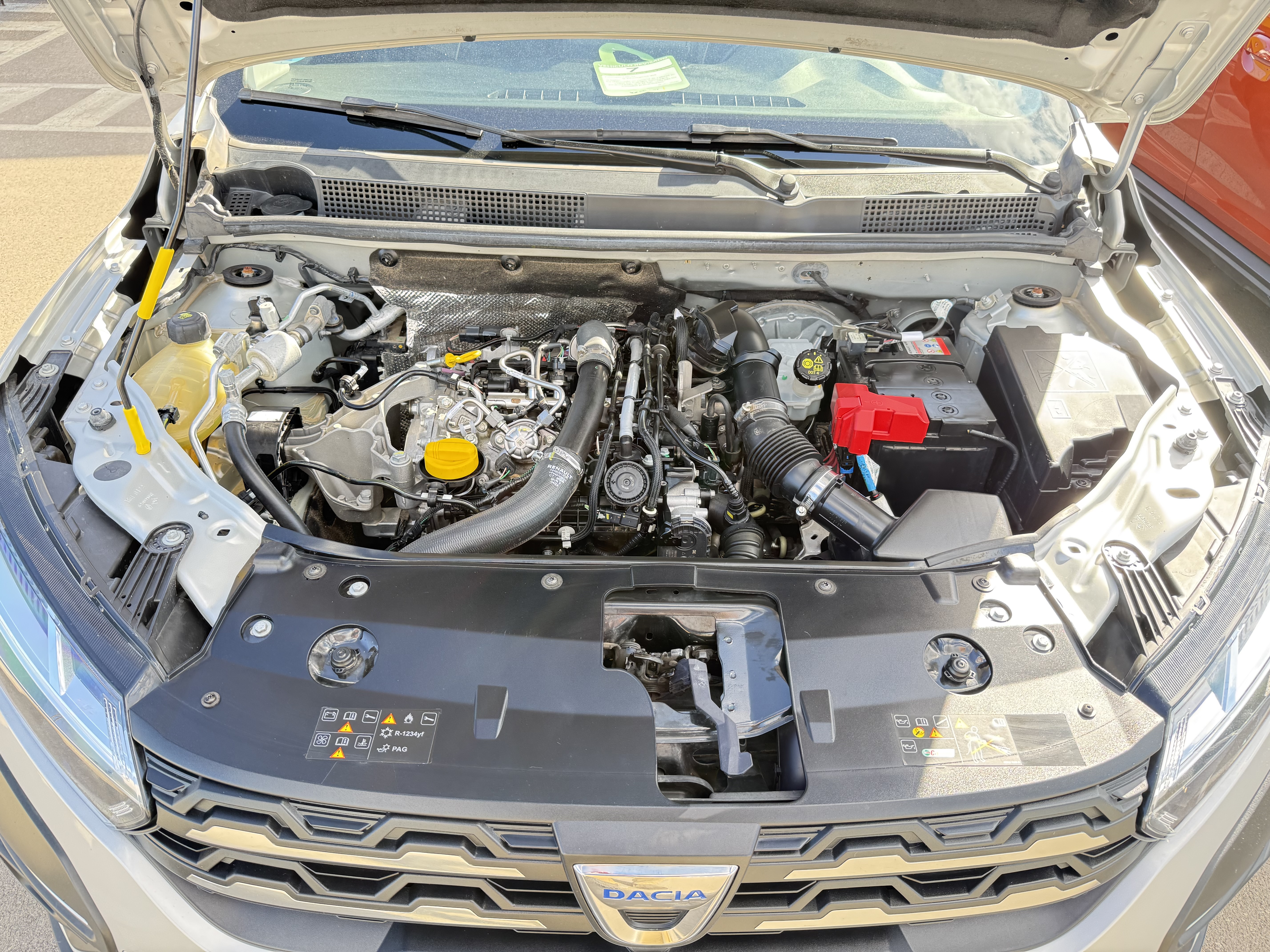 Dacia Jogger S.L Extreme TCe 7 plazas 110 cv. GASOLINA foto 32