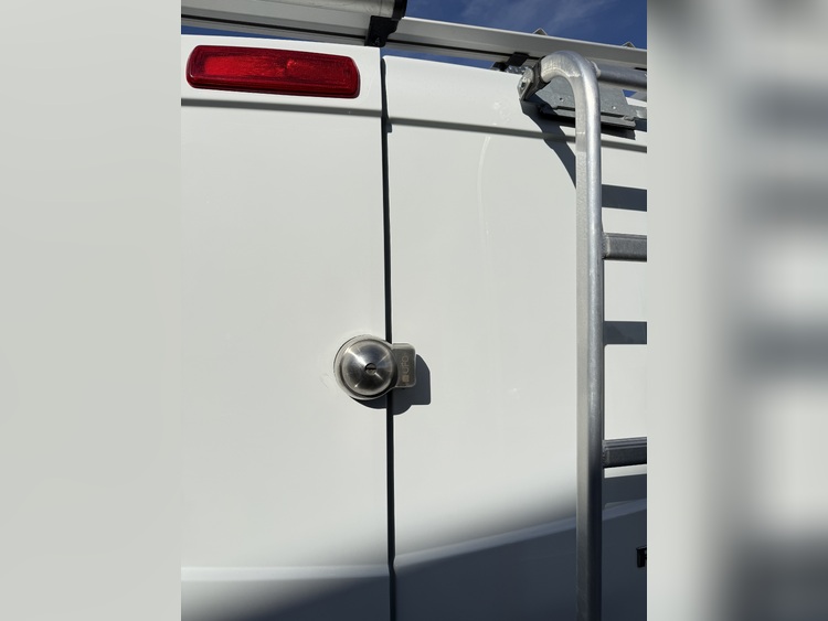 Renault Trafic Furgón 29 L2H1 Energy BluedCi 120cv. foto 11