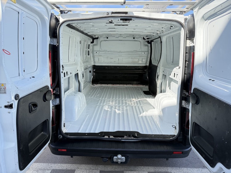 Renault Trafic Furgón 29 L2H1 Energy BluedCi 120cv. foto 12