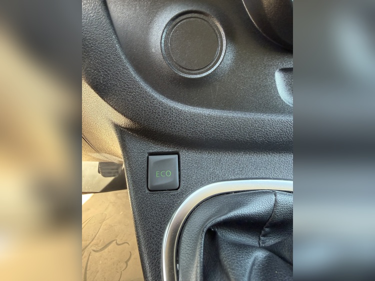 Renault Trafic Furgón 29 L2H1 Energy BluedCi 120cv. foto 30