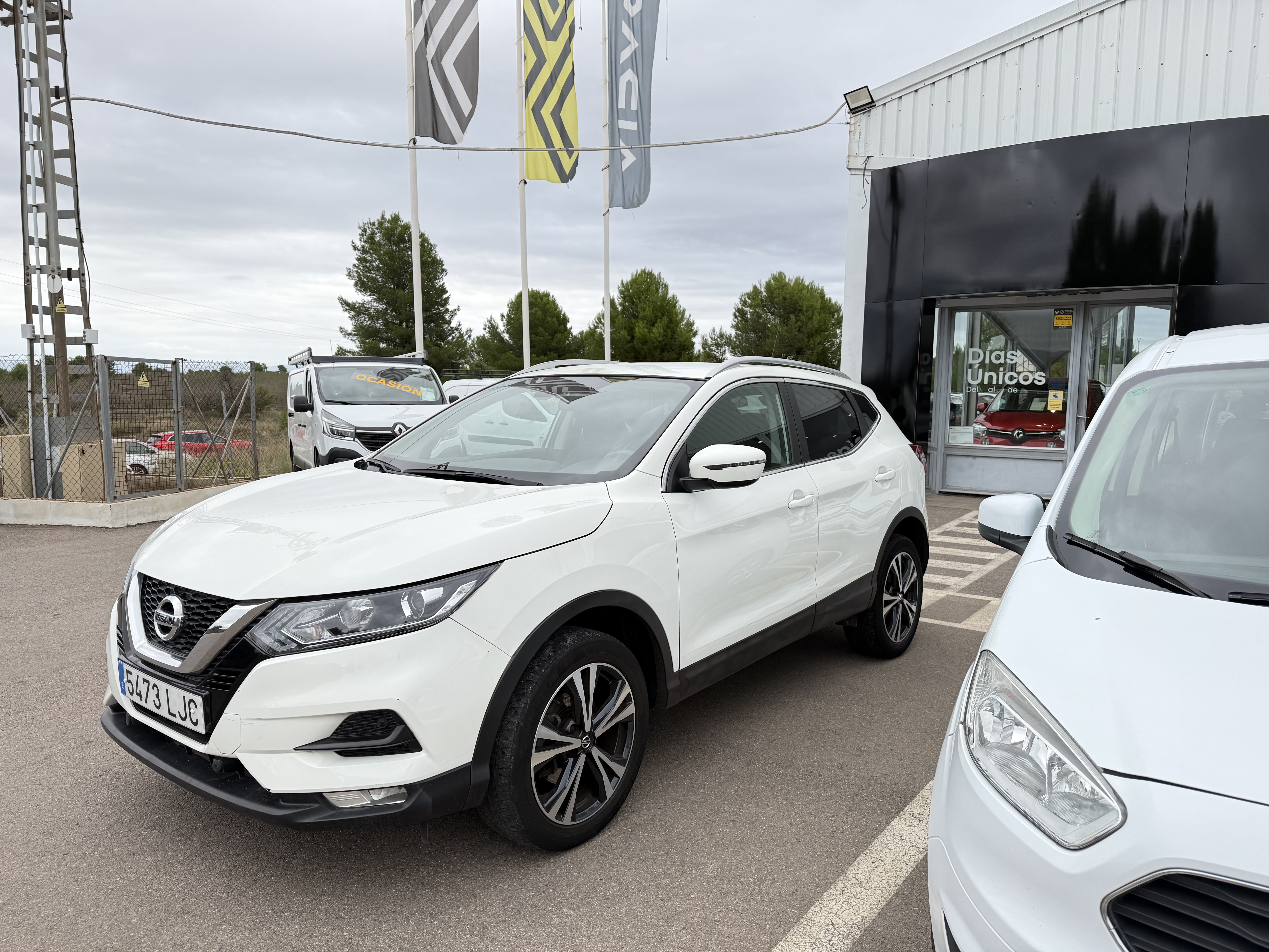 Nissan - Qashqai