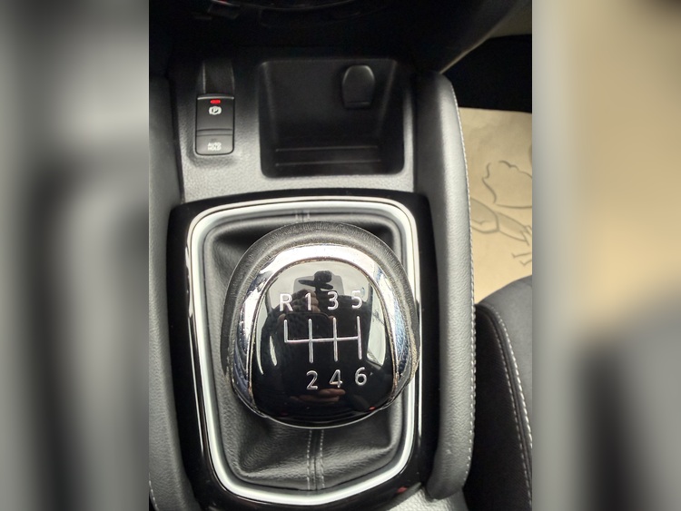 Nissan Qashqai DIGT 140 CV E6D ACENTA foto 28