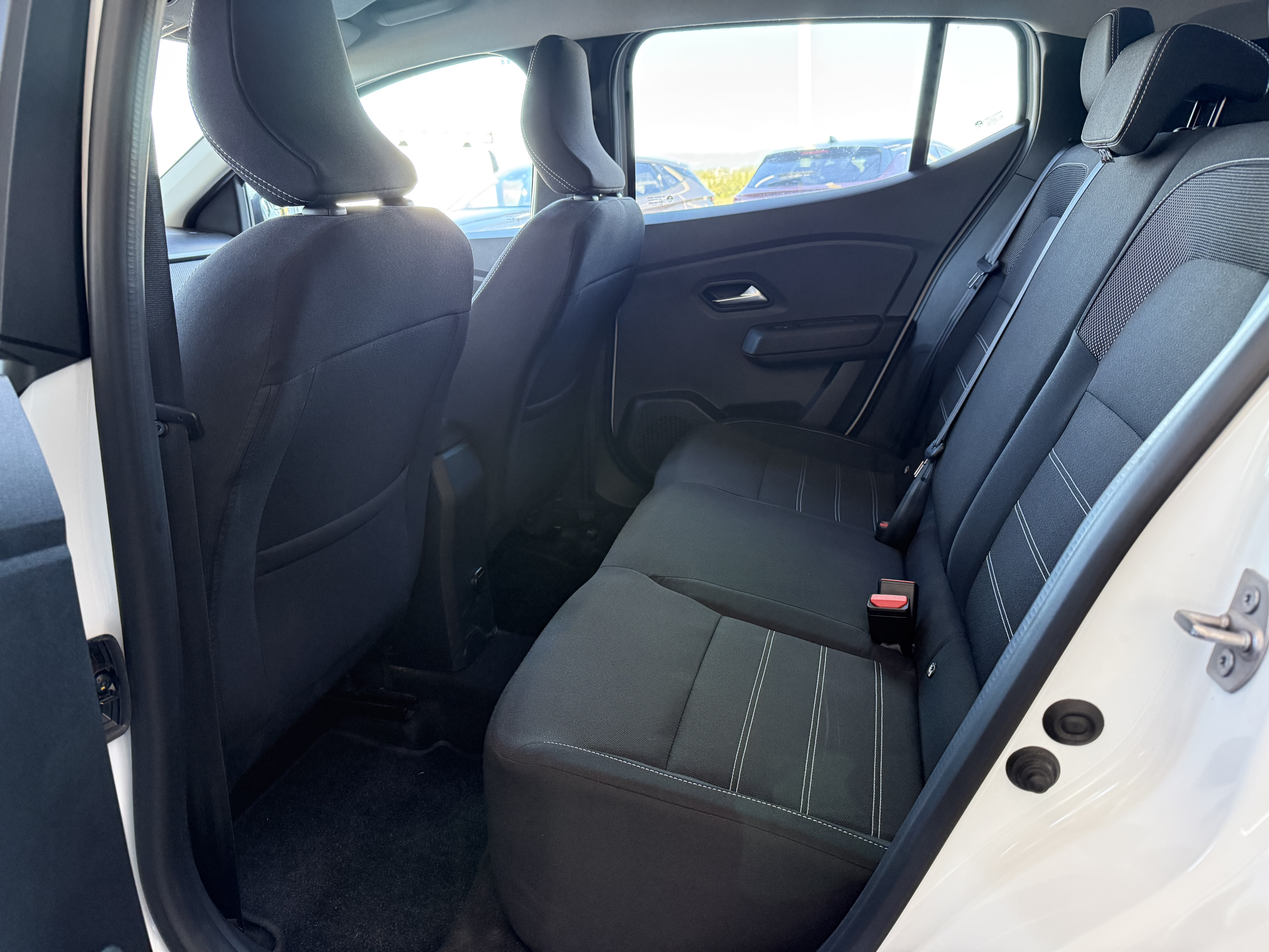 Dacia Sandero Comfort ECOG 100cv miniatura 11