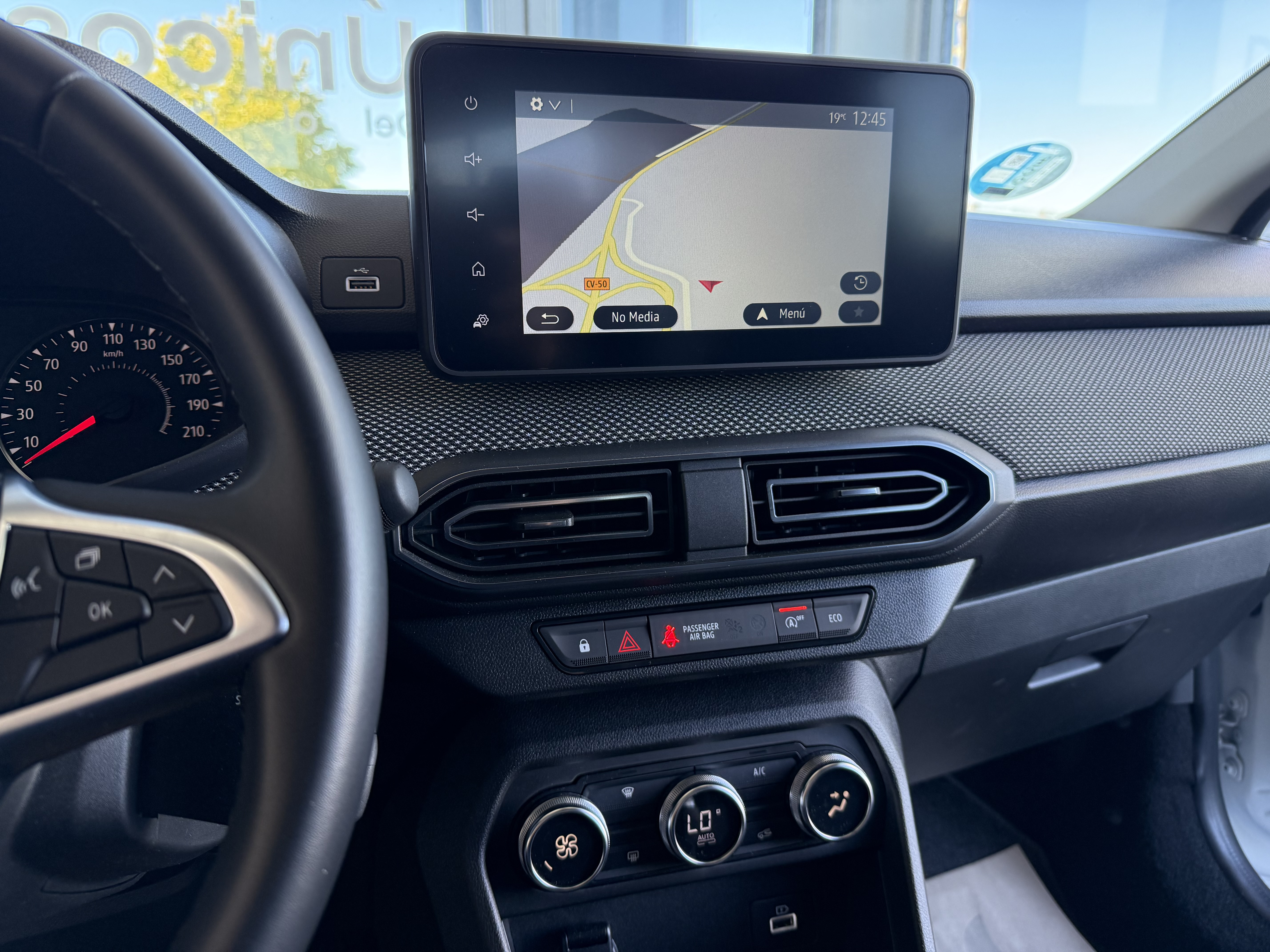 Dacia Sandero Comfort ECOG 100cv miniatura 30