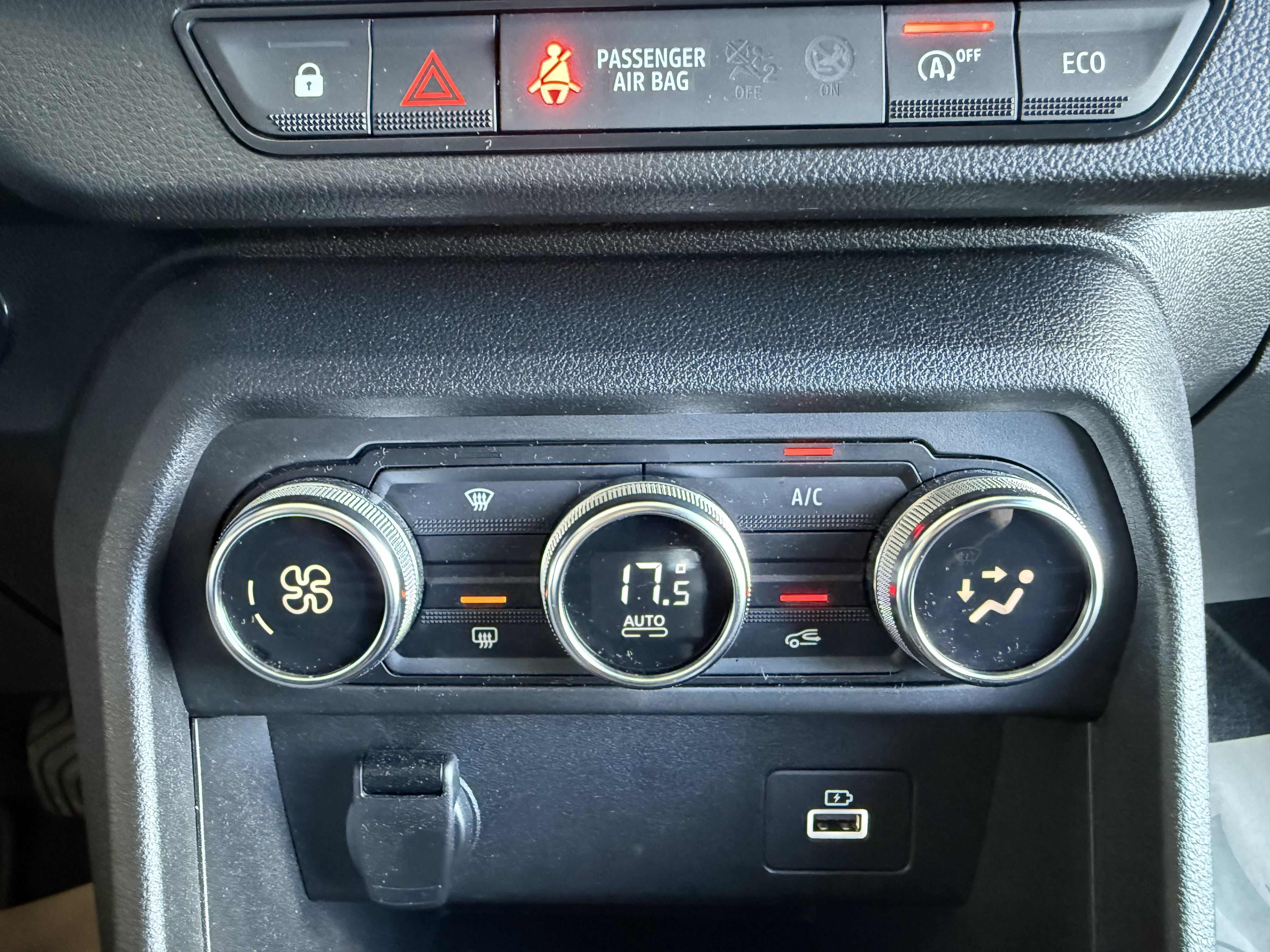 Dacia Sandero Comfort ECOG 100cv foto 27