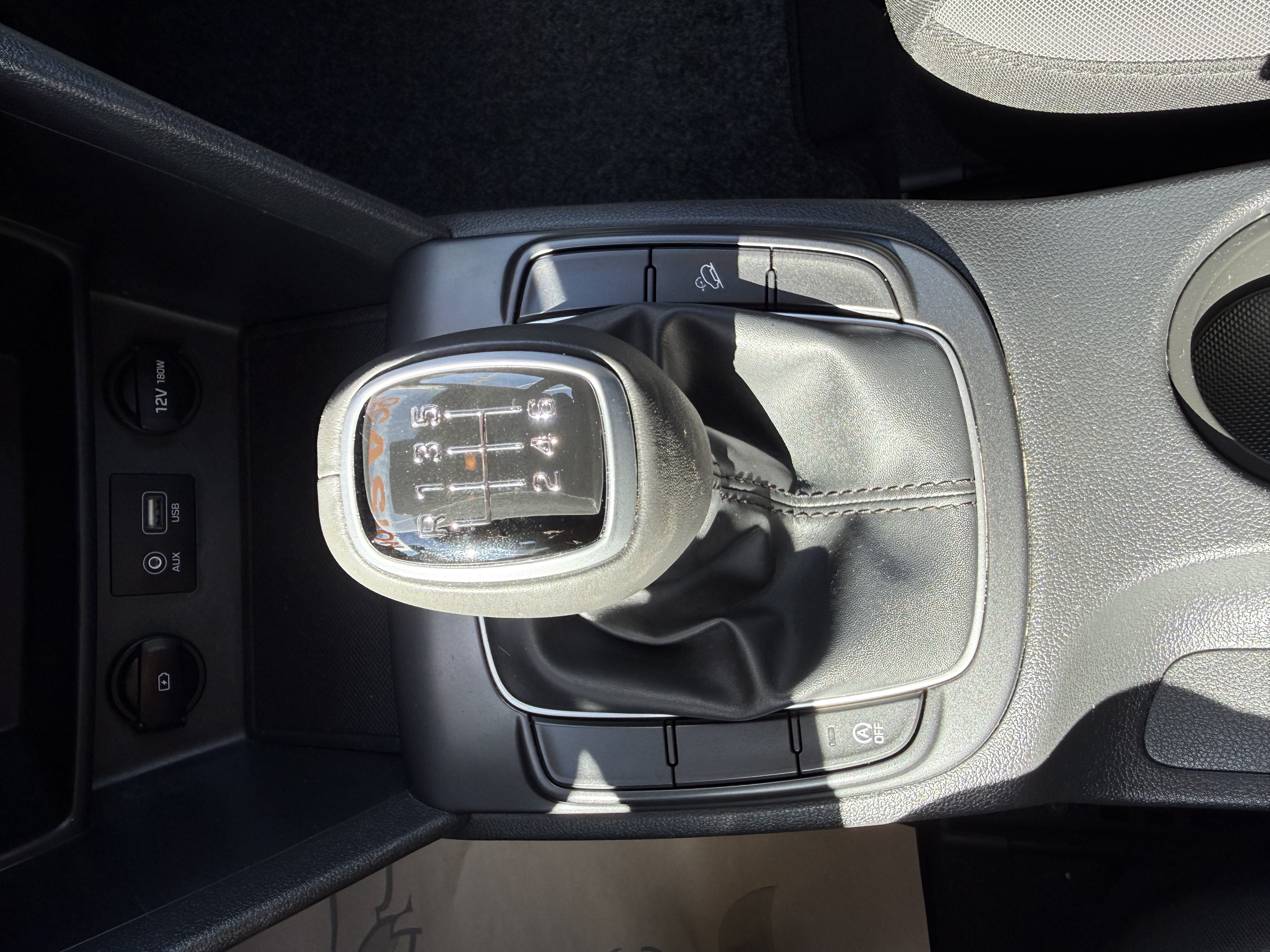 Hyundai Kona 1.0 TGDI 120cv. Klass 4X2 miniatura 25