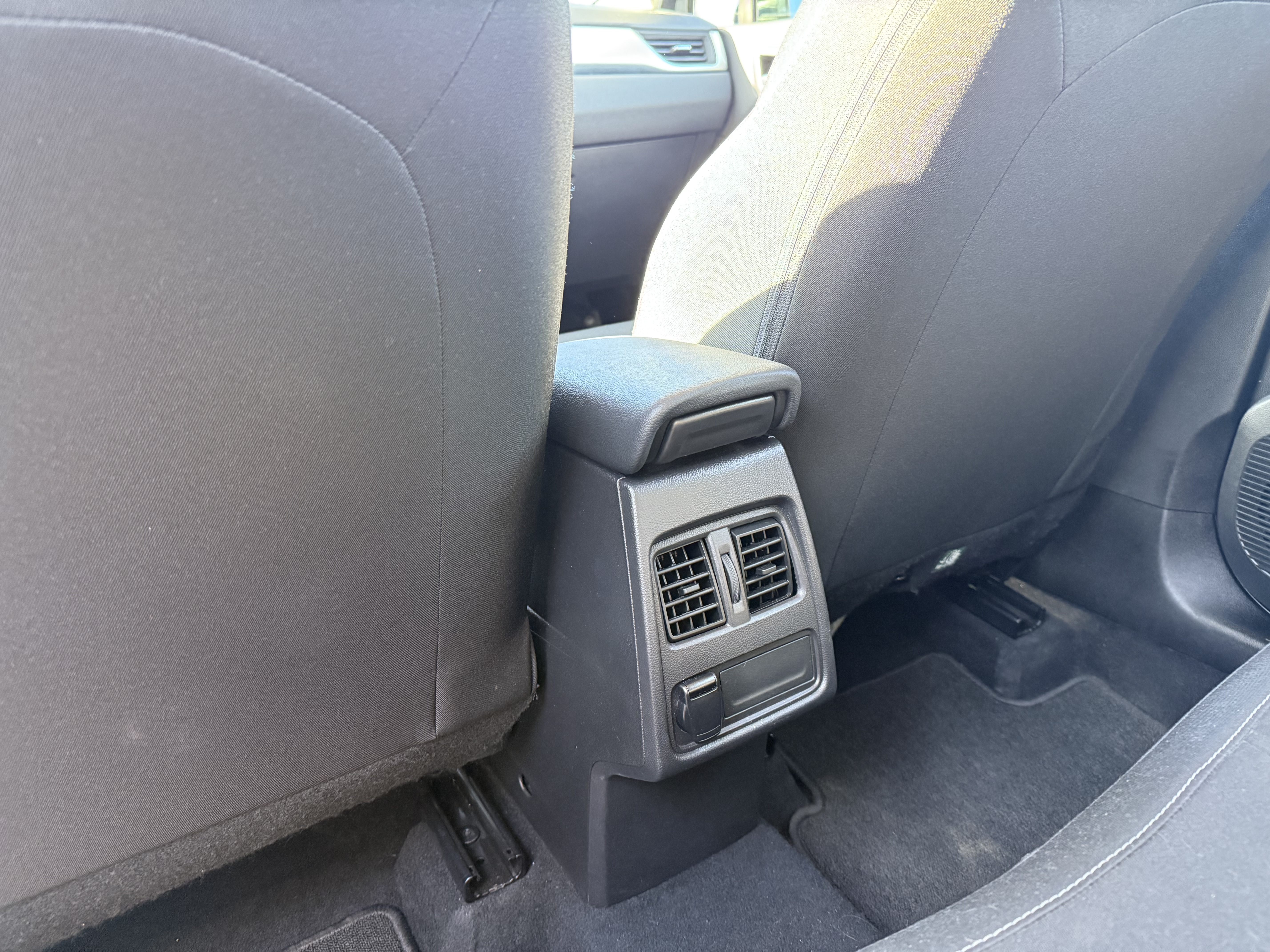 Renault Captur INTENS TCE 100cv. GASOLINA miniatura 11