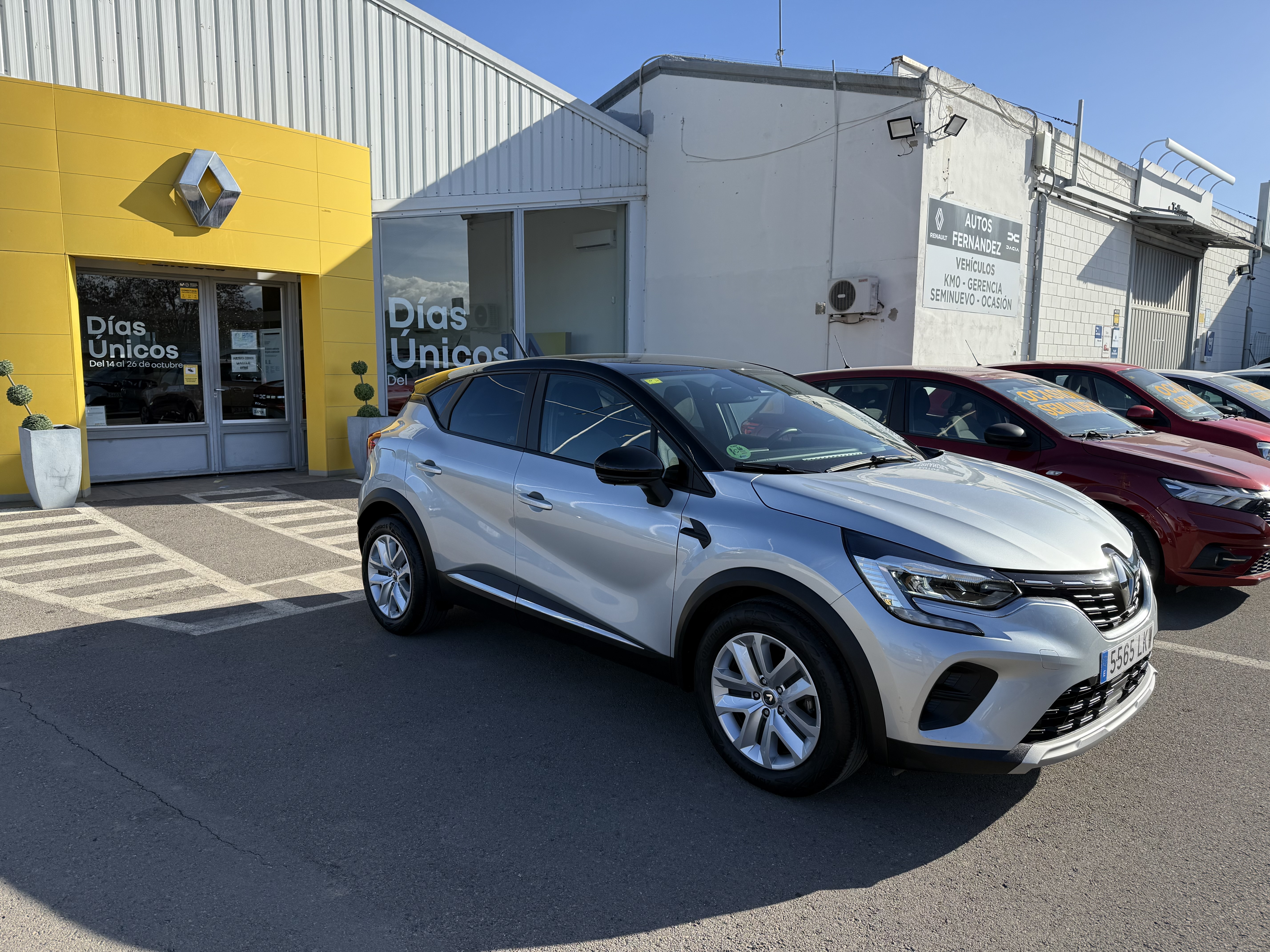 Renault Captur INTENS TCE 100cv. GASOLINA foto 2