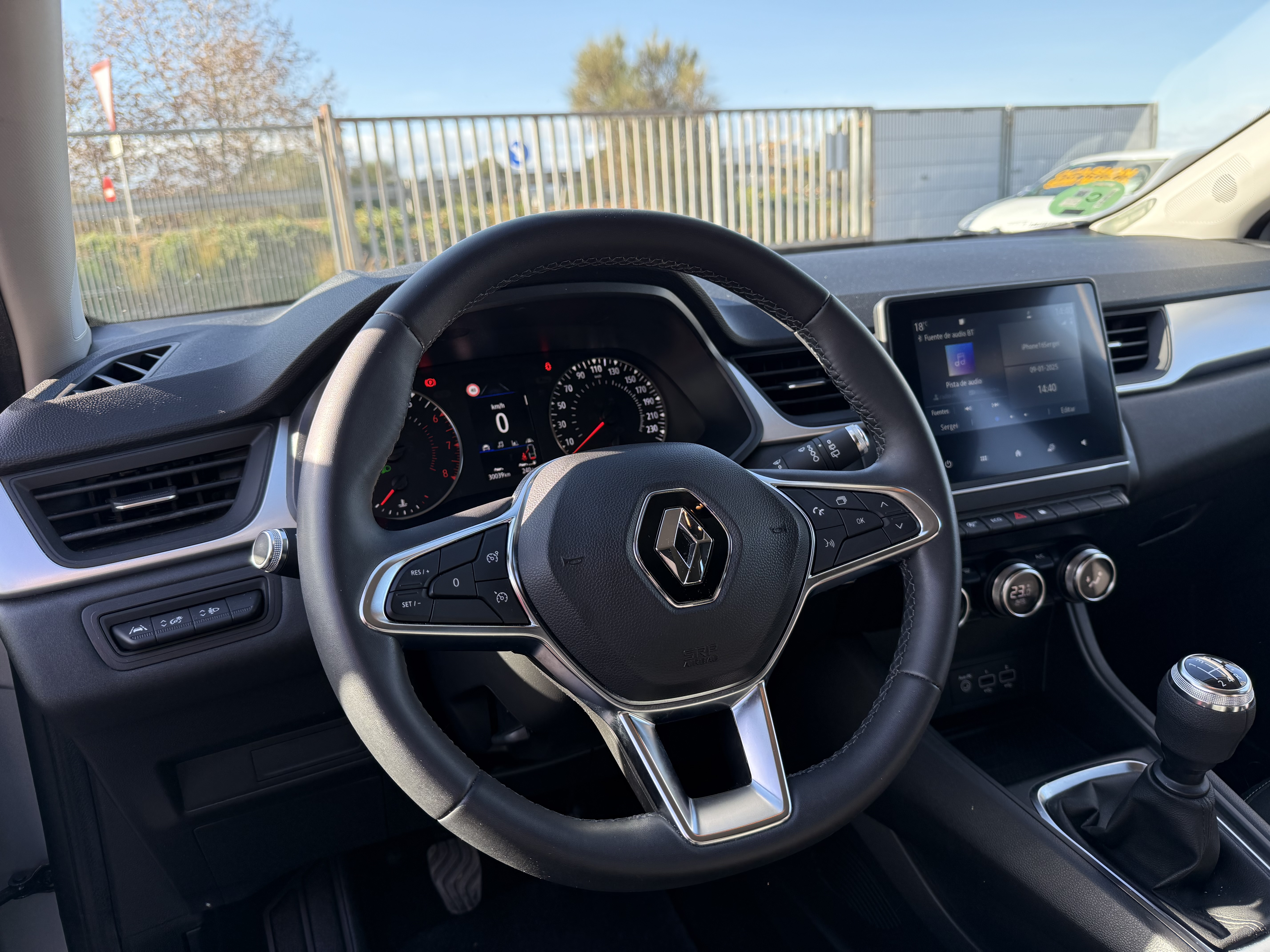 Renault Captur INTENS TCE 100cv. GASOLINA foto 15