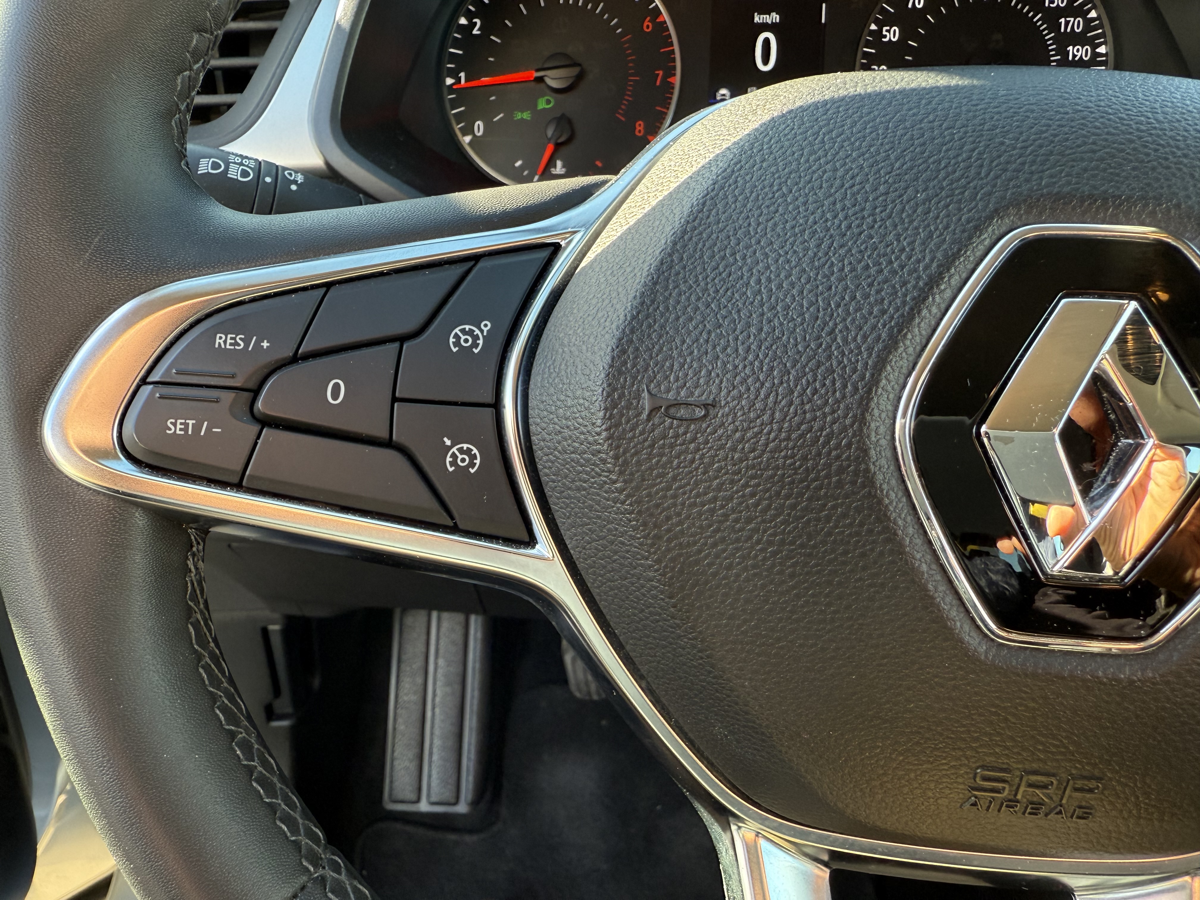 Renault Captur INTENS TCE 100cv. GASOLINA foto 23