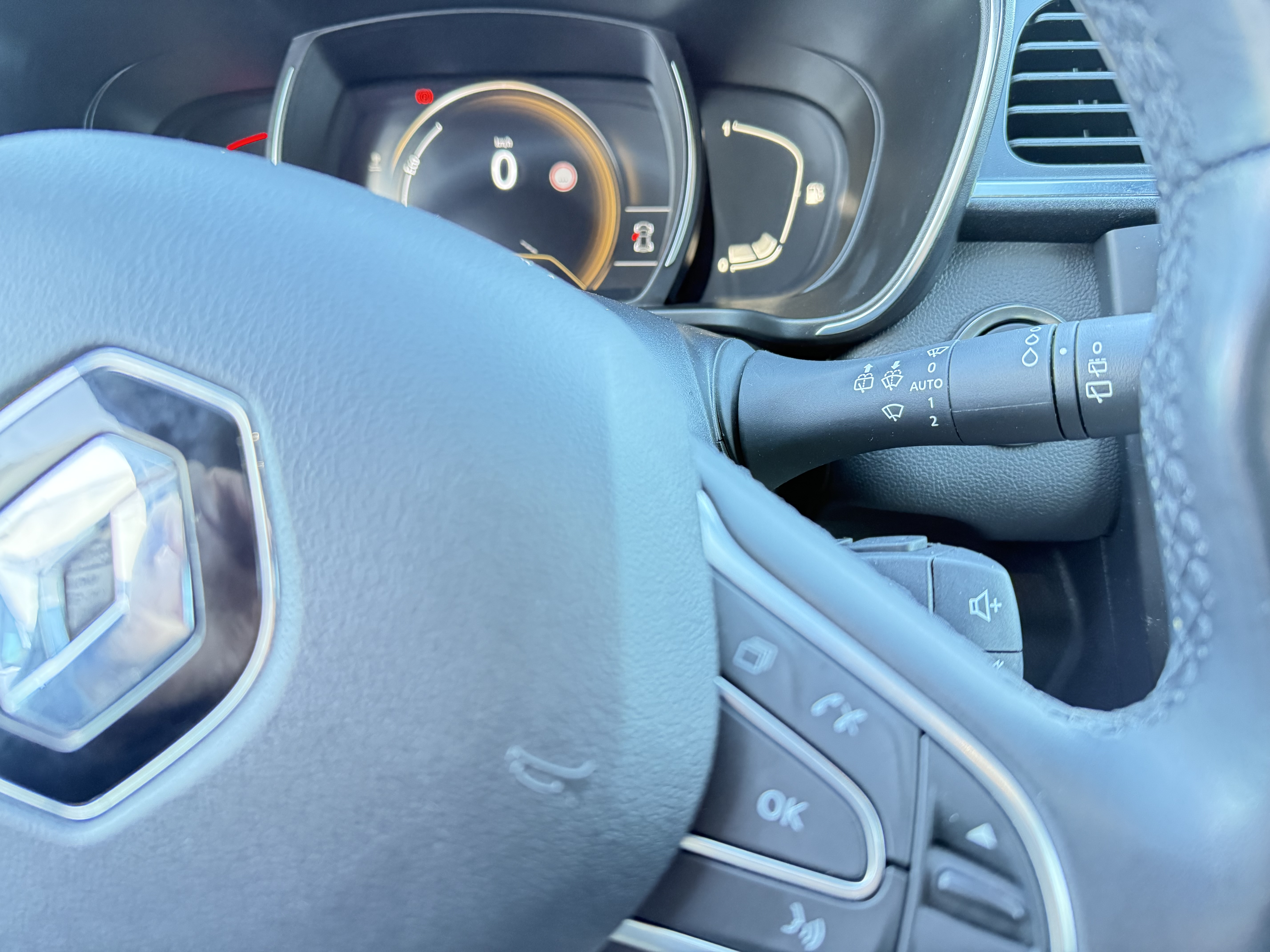 Renault Kadjar Zen GPF TCe 140cv. miniatura 16