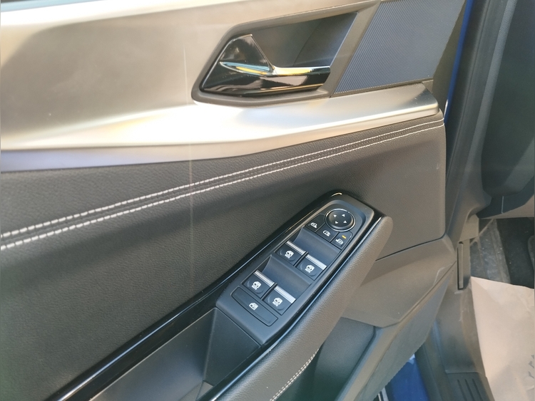 Renault Austral Techno ETech Full Hybrid 200cv. foto 10