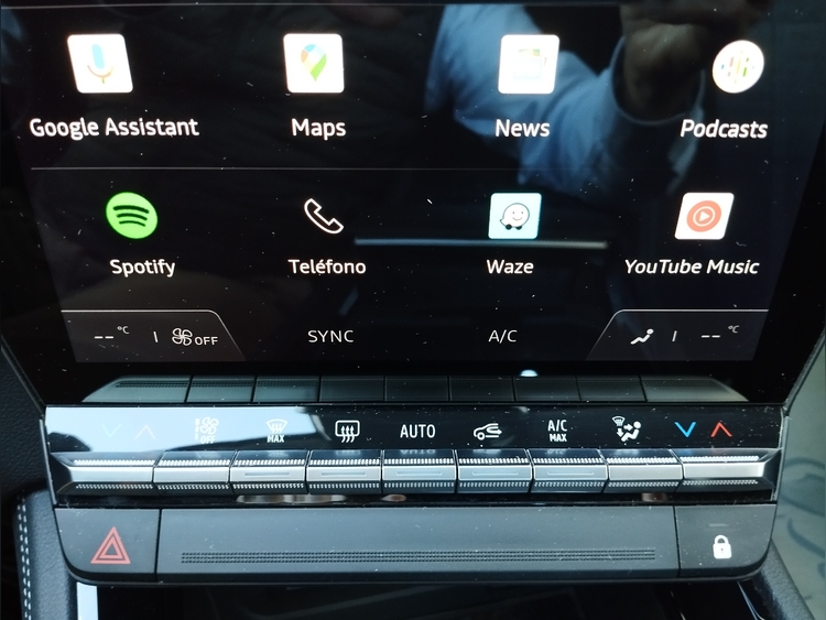 Renault Austral Techno ETech Full Hybrid 200cv. foto 18