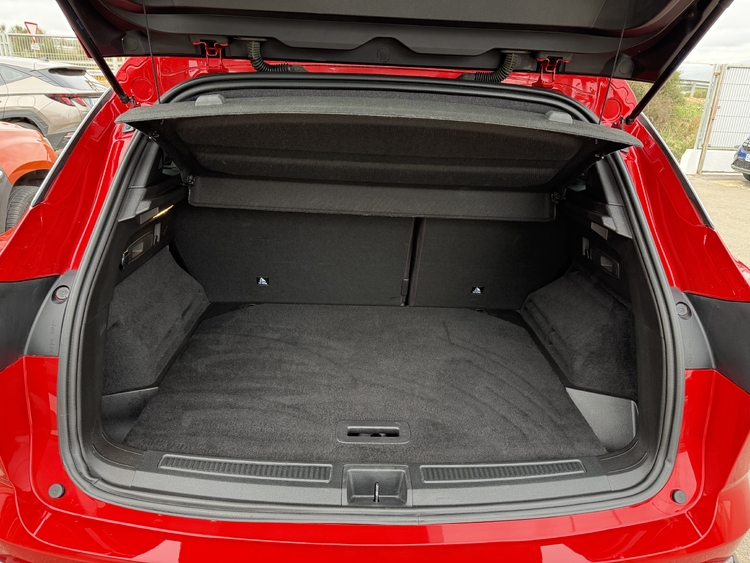 Renault Austral Techno ETech Full Hybrid 200cv. foto 10