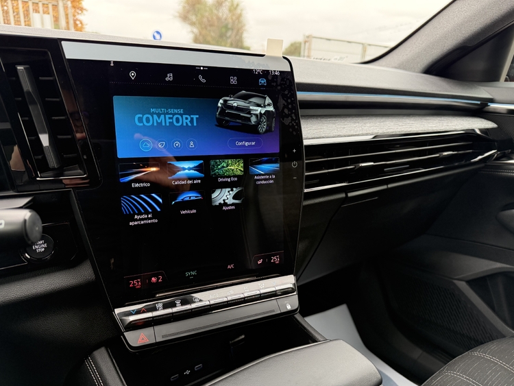 Renault Austral Techno ETech Full Hybrid 200cv. foto 34