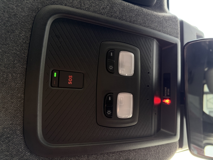 Dacia Duster Extreme TCE 48v 4X2 130cv. foto 30