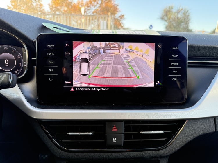Skoda Kamiq 1.0 TSI Ambition 110cv. foto 31