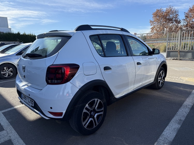 Dacia Sandero SL Aniversario TCE GLP 100cv. foto 6