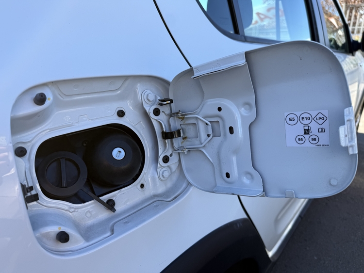 Dacia Sandero SL Aniversario TCE GLP 100cv. foto 9