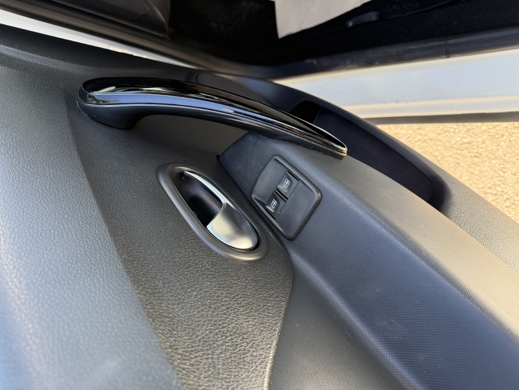 Dacia Sandero SL Aniversario TCE GLP 100cv. foto 18