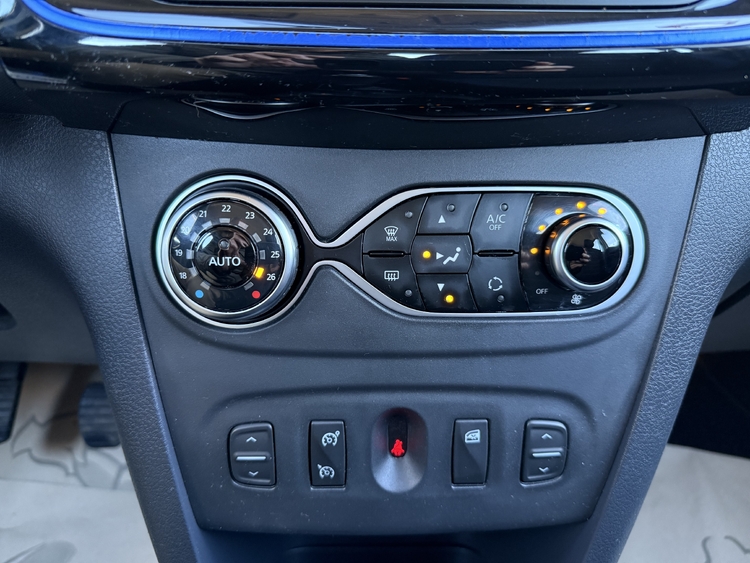 Dacia Sandero SL Aniversario TCE GLP 100cv. foto 29