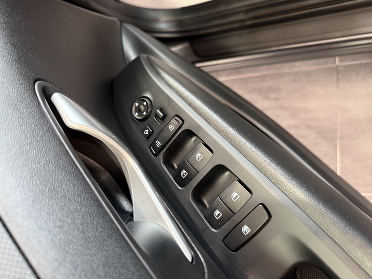 Hyundai Tucson  1.6 TGDI HEV Maxx Auto 230cv. foto 17