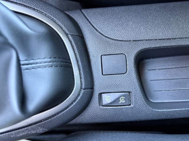 Renault Captur LIMITED TCE 90 CV. GASOLINA foto 23